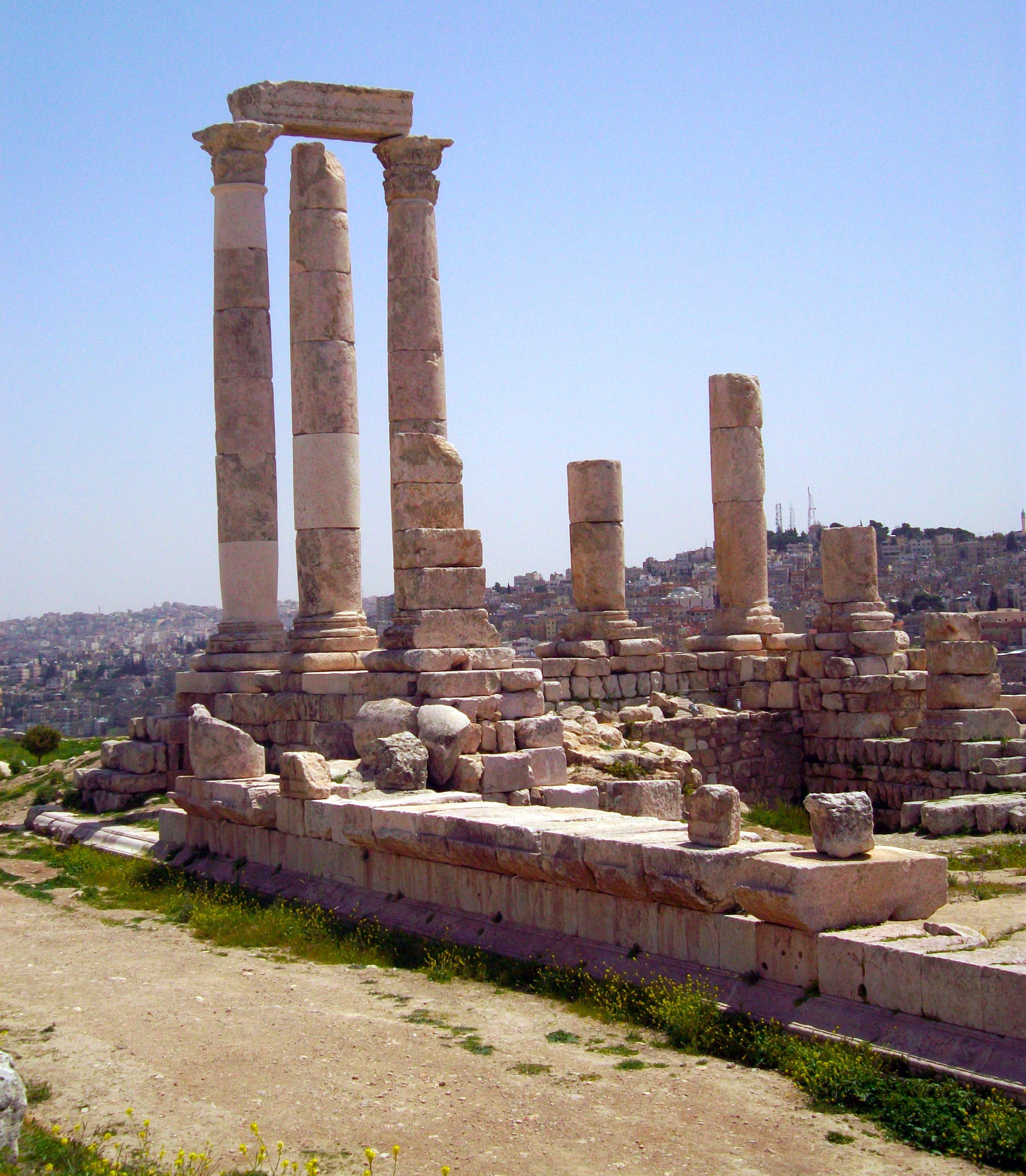 File:Temple of Hercules ruins with Amman cityscape in background, from  Citadel  - Wikimedia Commons