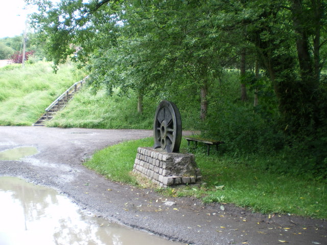 The southern end of The Silkin Way - geograph.org.uk - 855322