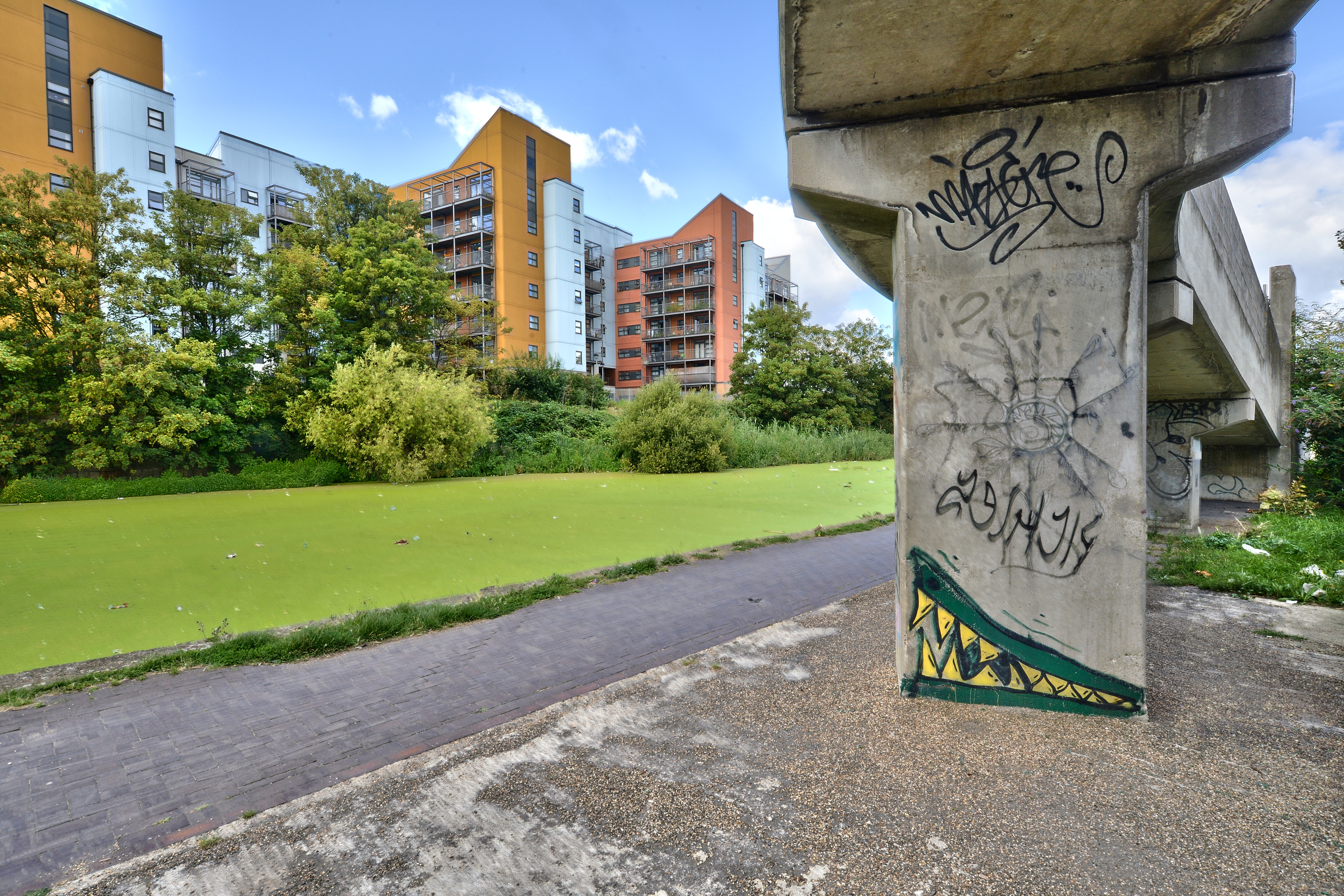 River lea