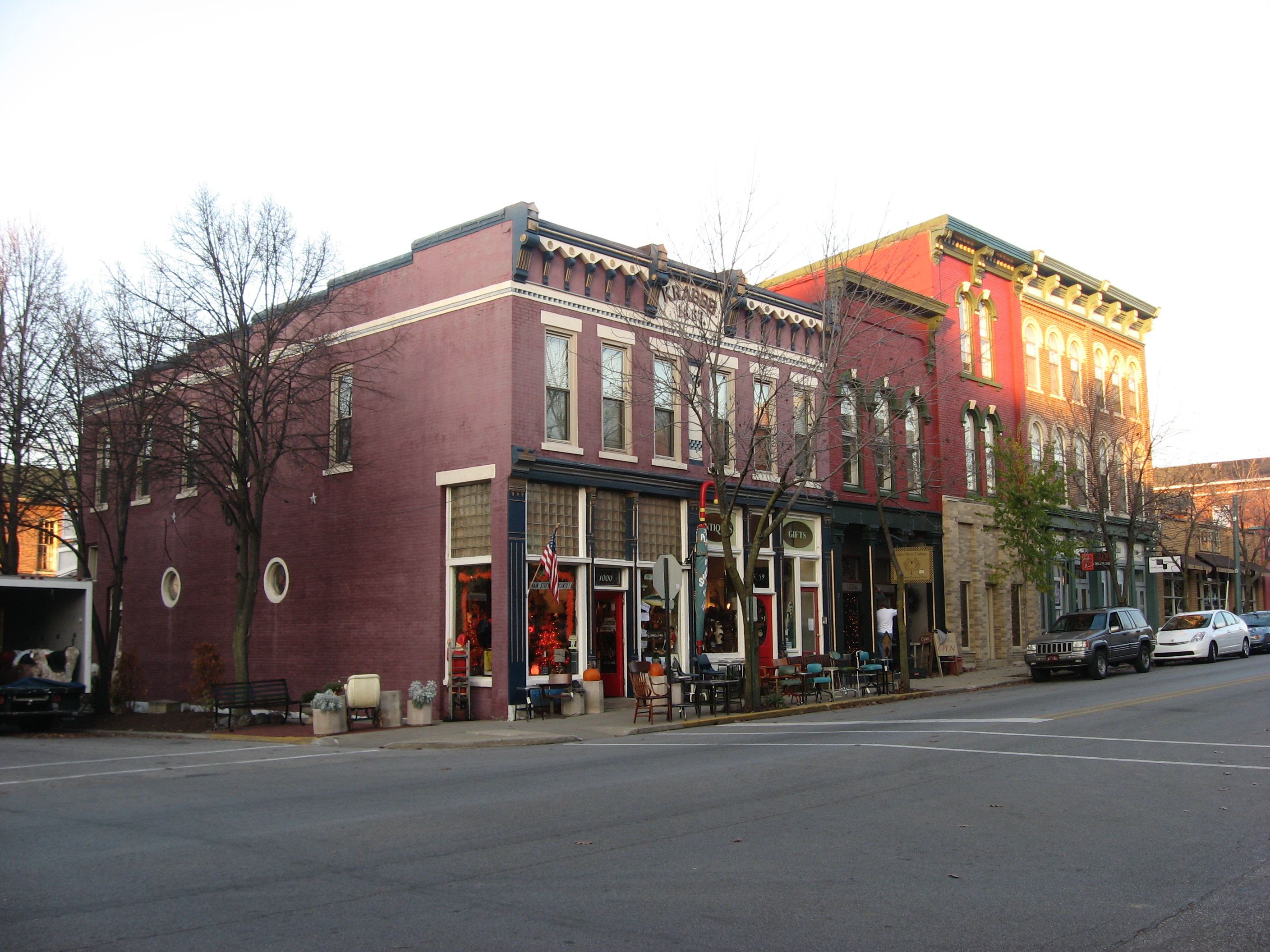 Upper Main Street Historic District, Lafayette.jpg. 