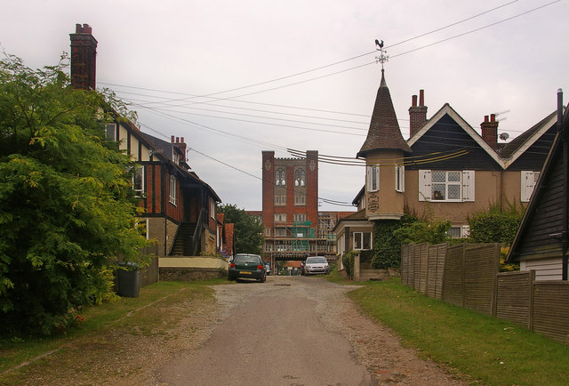 File:Westgate - geograph.org.uk - 1363565.jpg