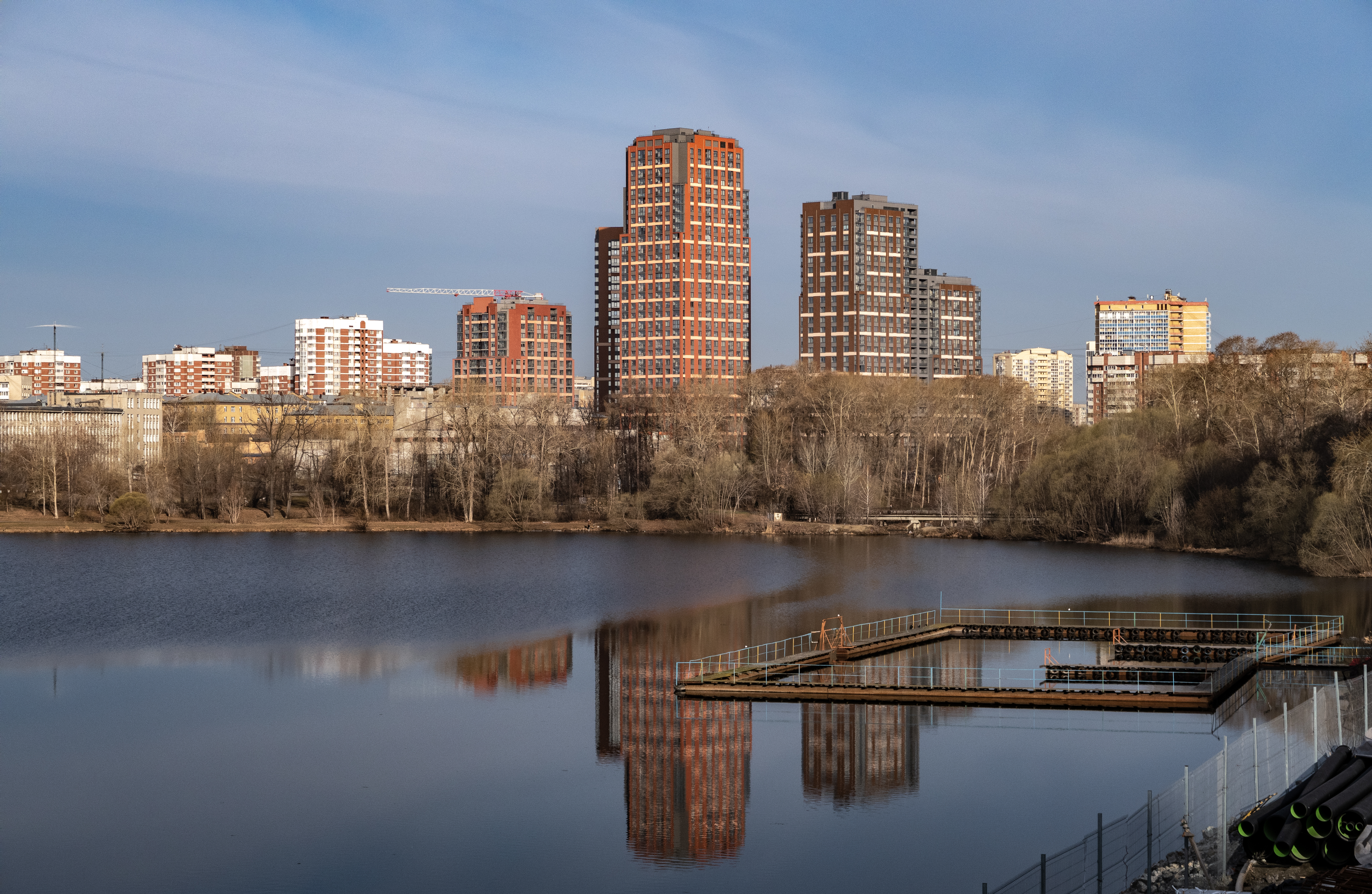 Город пруды. Заводской пруд Магнитогорск. City Pond.