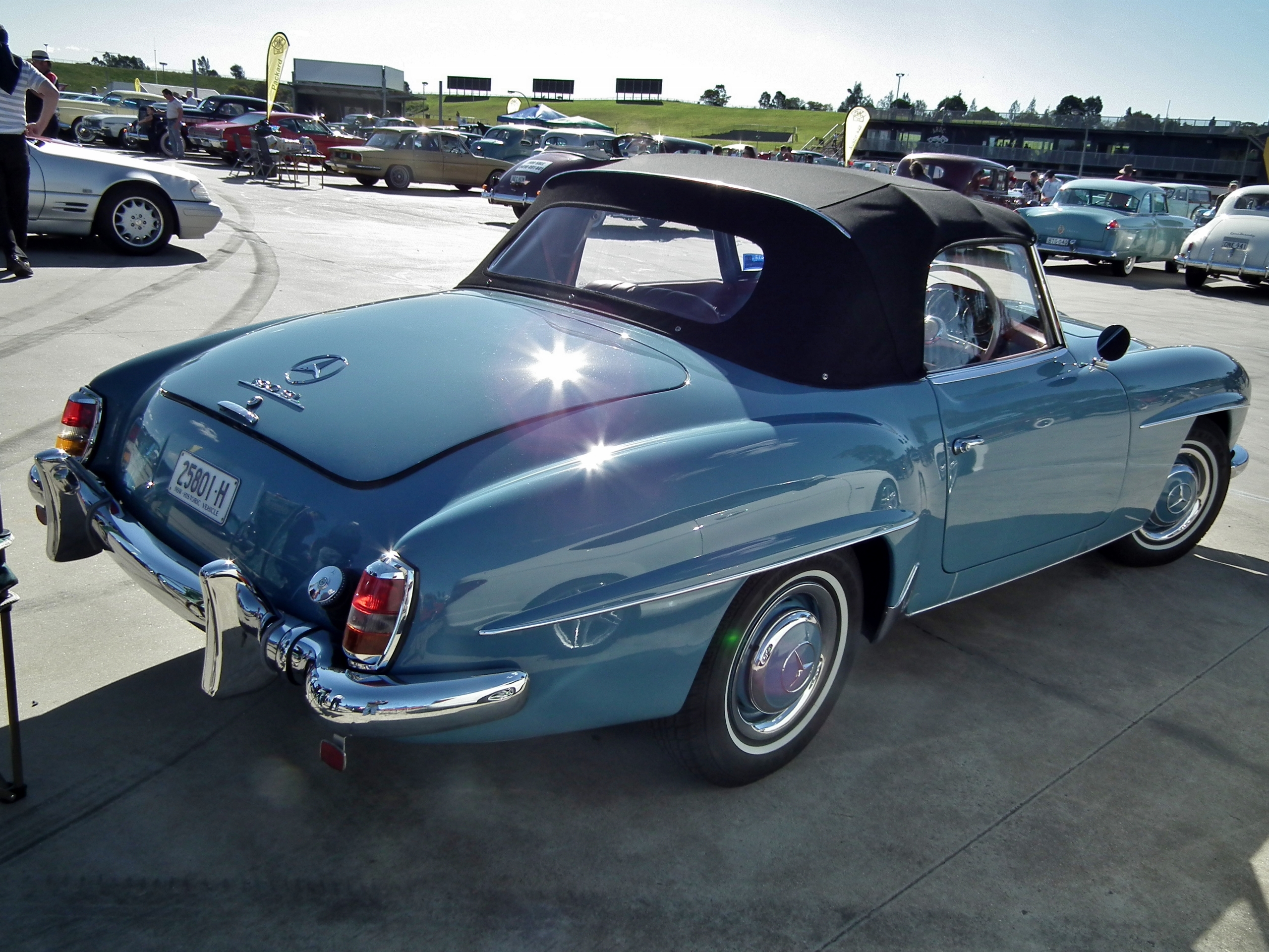 Mercedes Benz 190 SL r121