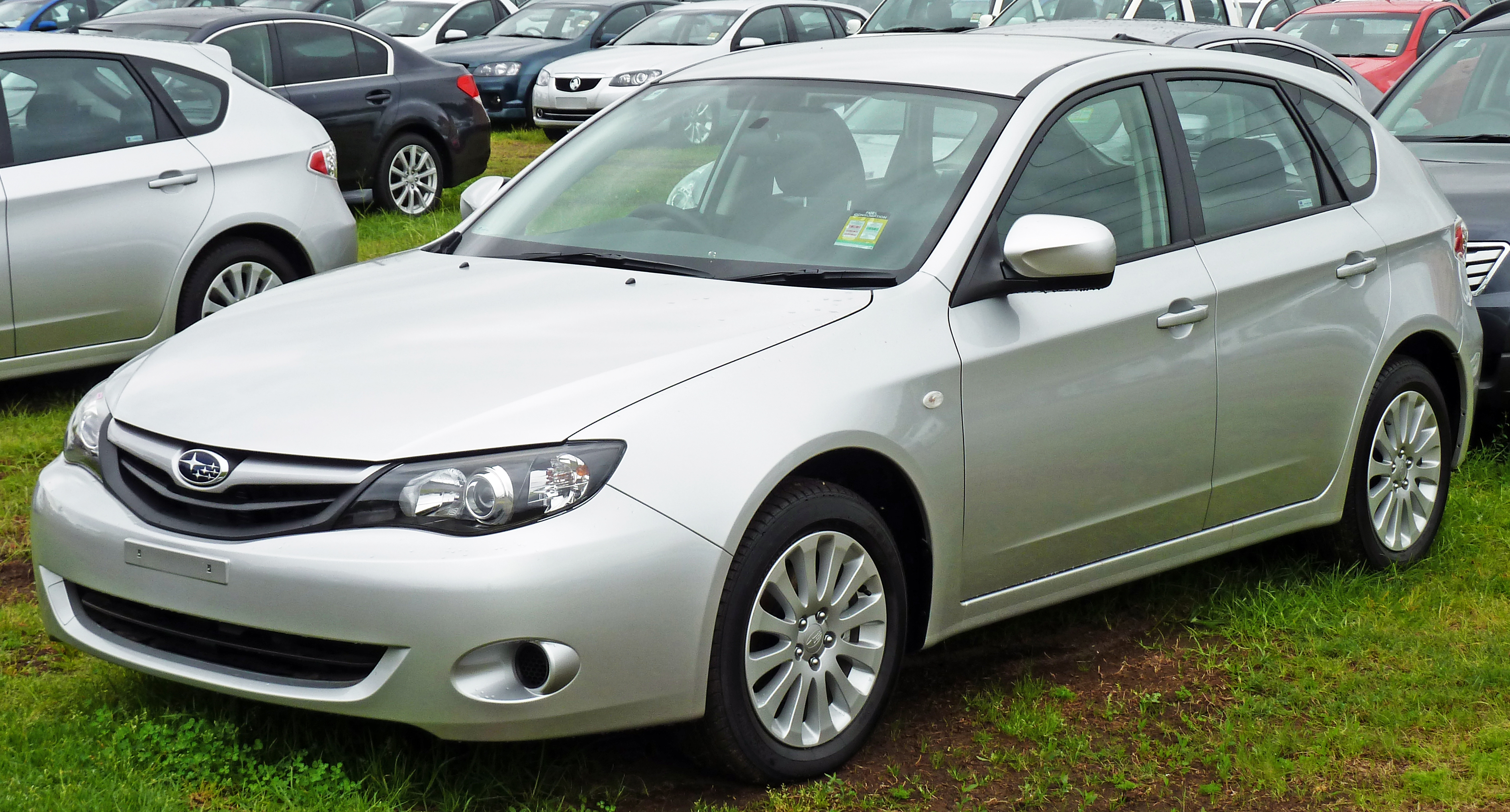 2010_Subaru_Impreza_(GH7_MY11)_RX_hatchb