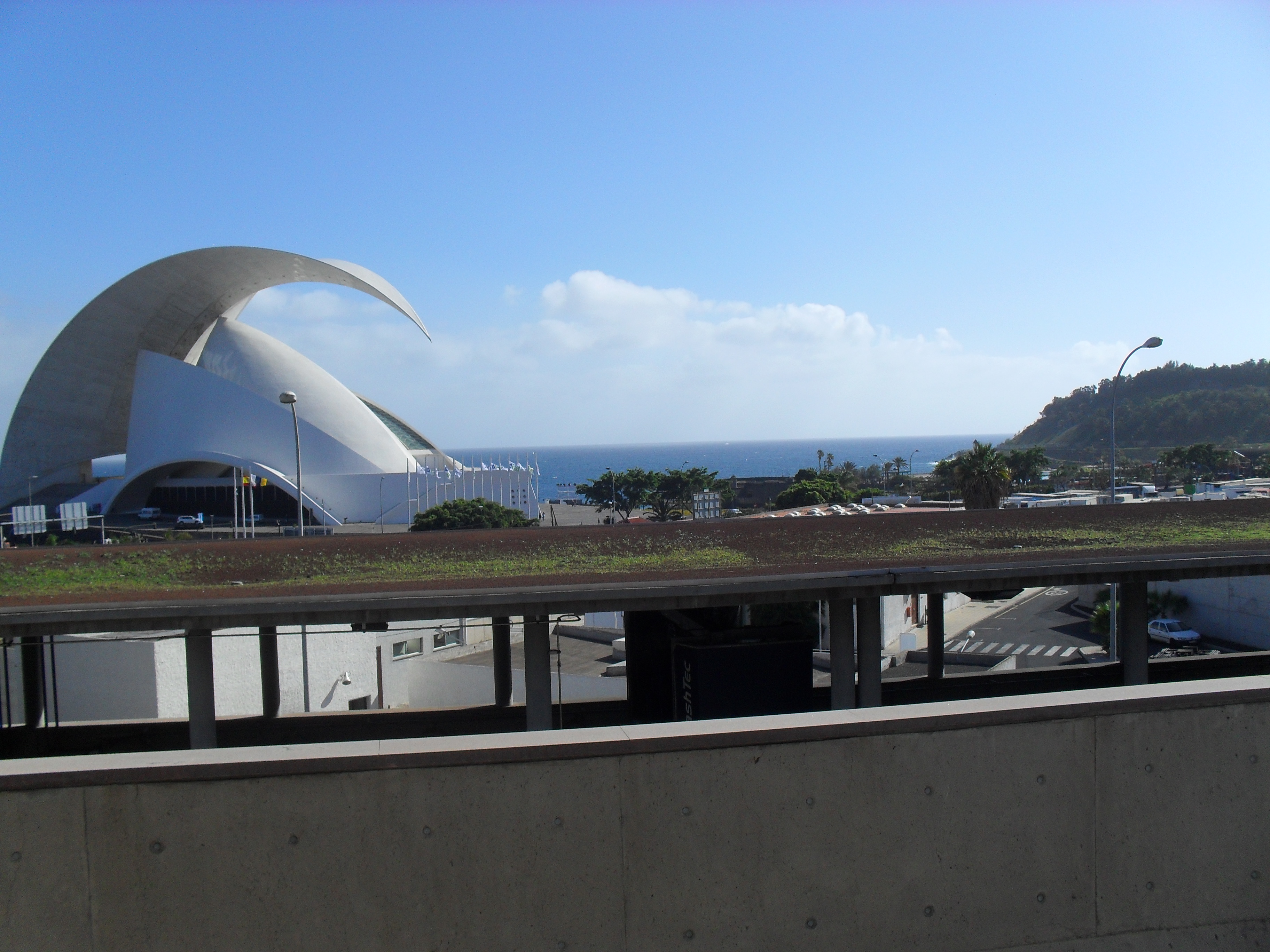 Se puede llevar arena de tenerife en el avión