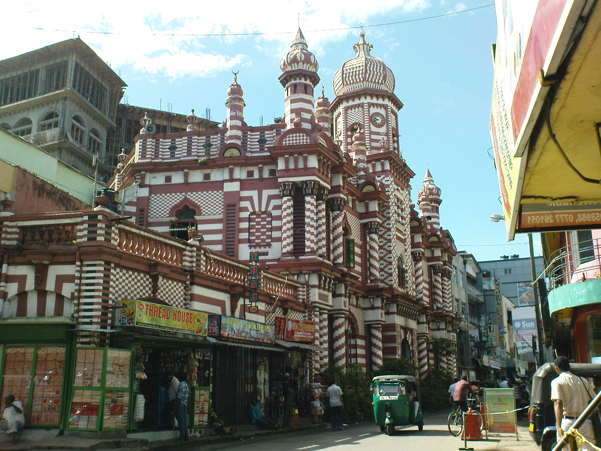 5 Coffee Shops in Colombo that Make a Mean Cup of Coffee