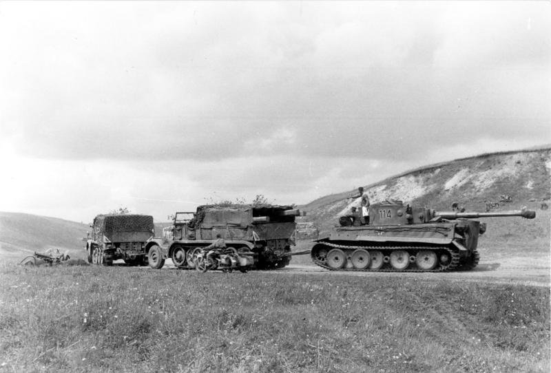 File:Bundesarchiv Bild 101I-022-2926-11A, Russland, Abschleppen eines Tiger I.jpg