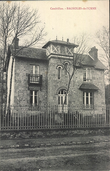 File:DSC00202a- Quartier Belle Epoque- Villa cendrillon.jpg