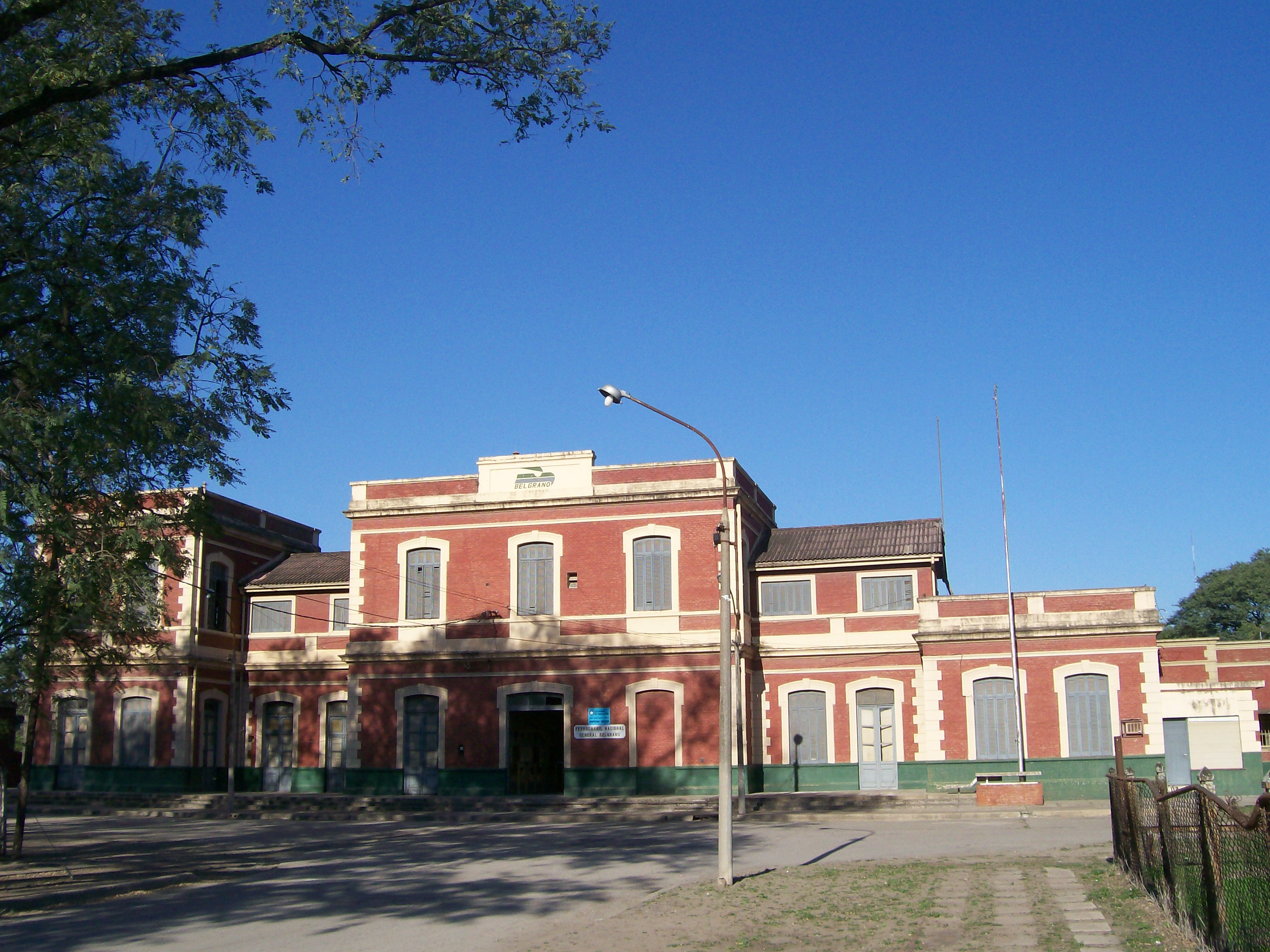 Archivo Estaci n FFCC Belgrano Resistencia.jpg Wikipedia la