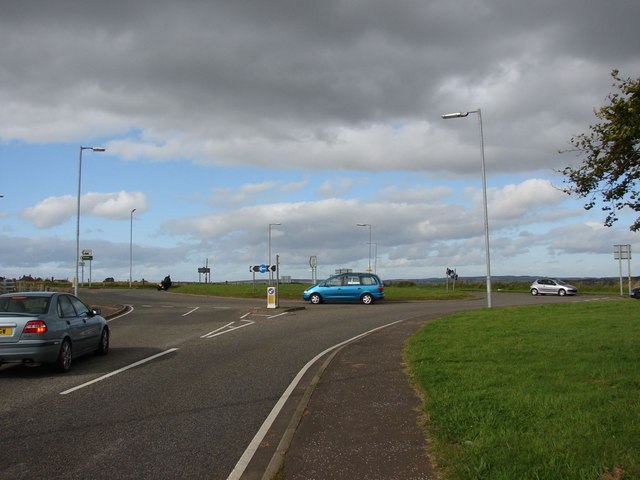 File:Harelaw Roundabout (2) - geograph.org.uk - 561175.jpg