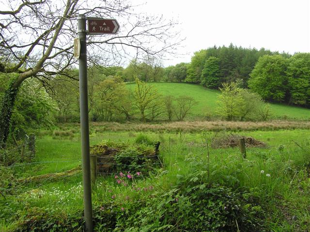 File:Knockmany Townland - geograph.org.uk - 1311869.jpg