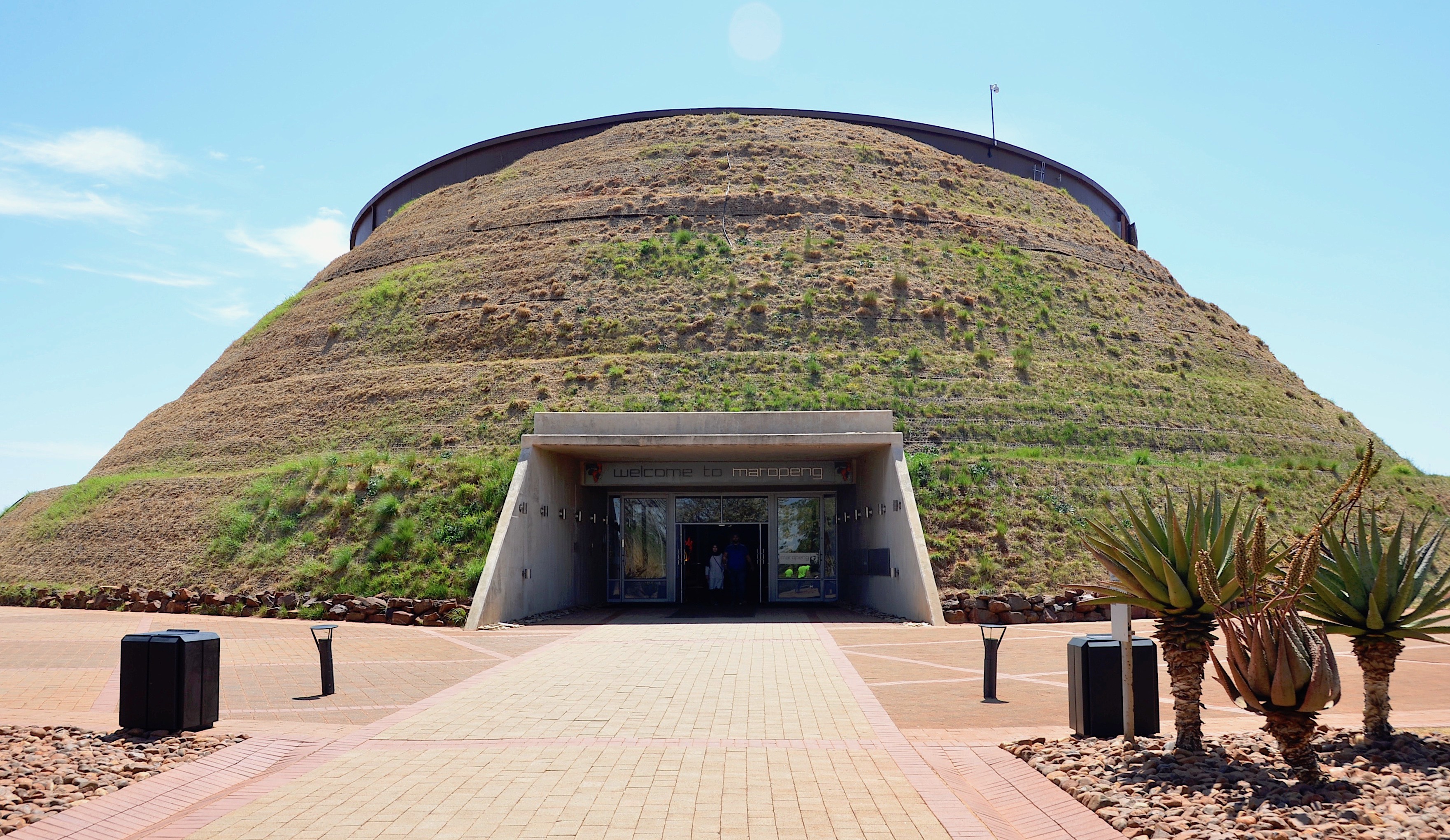 Front of Maropeng at the [[Cradle of Humankind