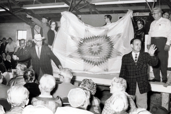 File:Michiana Mennonite Relief Sale- Quilt Auction,1969 (14814748598).jpg