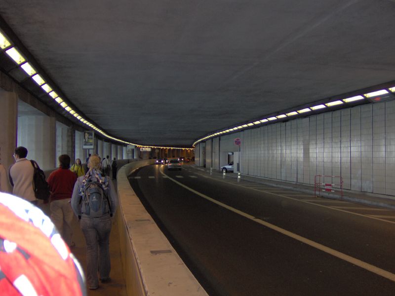 File:Monaco Tunnel.jpg