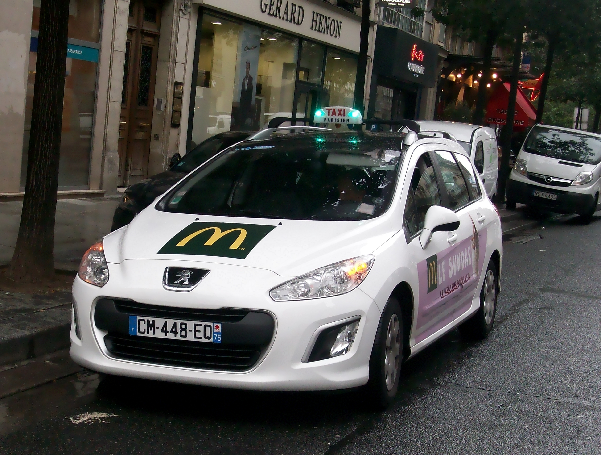 File:Taxi parisien Peugeot, septembre 2013.JPG - Wikipedia