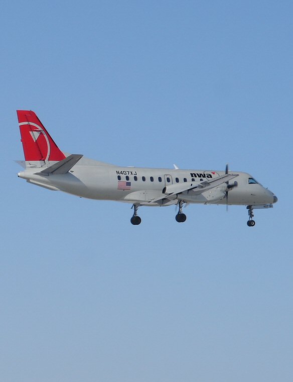 The Saab 340 (418182671).jpg