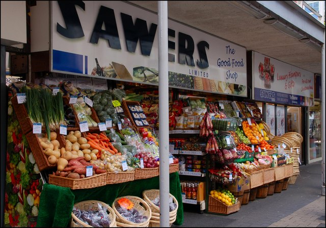 File:"Sawers", Belfast - geograph.org.uk - 574738.jpg