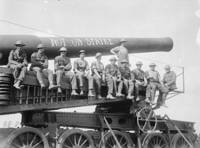 File:12inchMkIXRailwayGunVickersMountingWoestenAugust231917.jpg