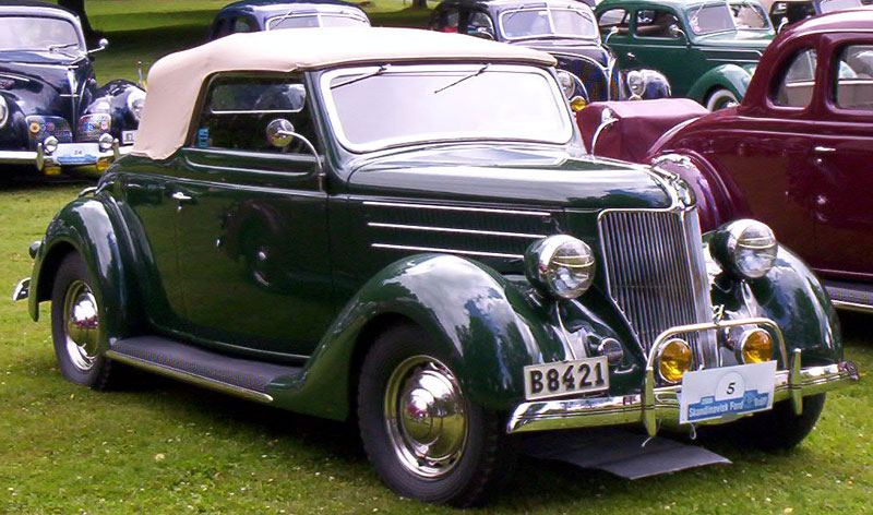 File:1936 ford model 68 760 Club Cabriolet B8421.jpg