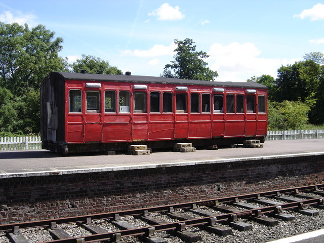 File:A 1892 GER railway carriage - geograph.org.uk - 1541778.jpg