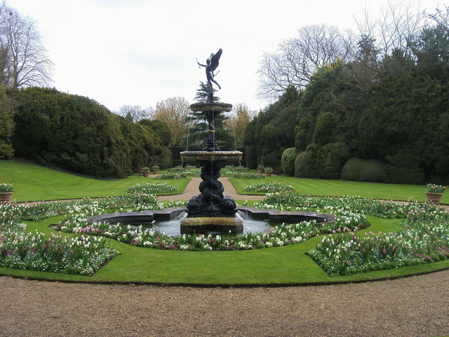 Ascott House Garden - geograph.org.uk - 3293230