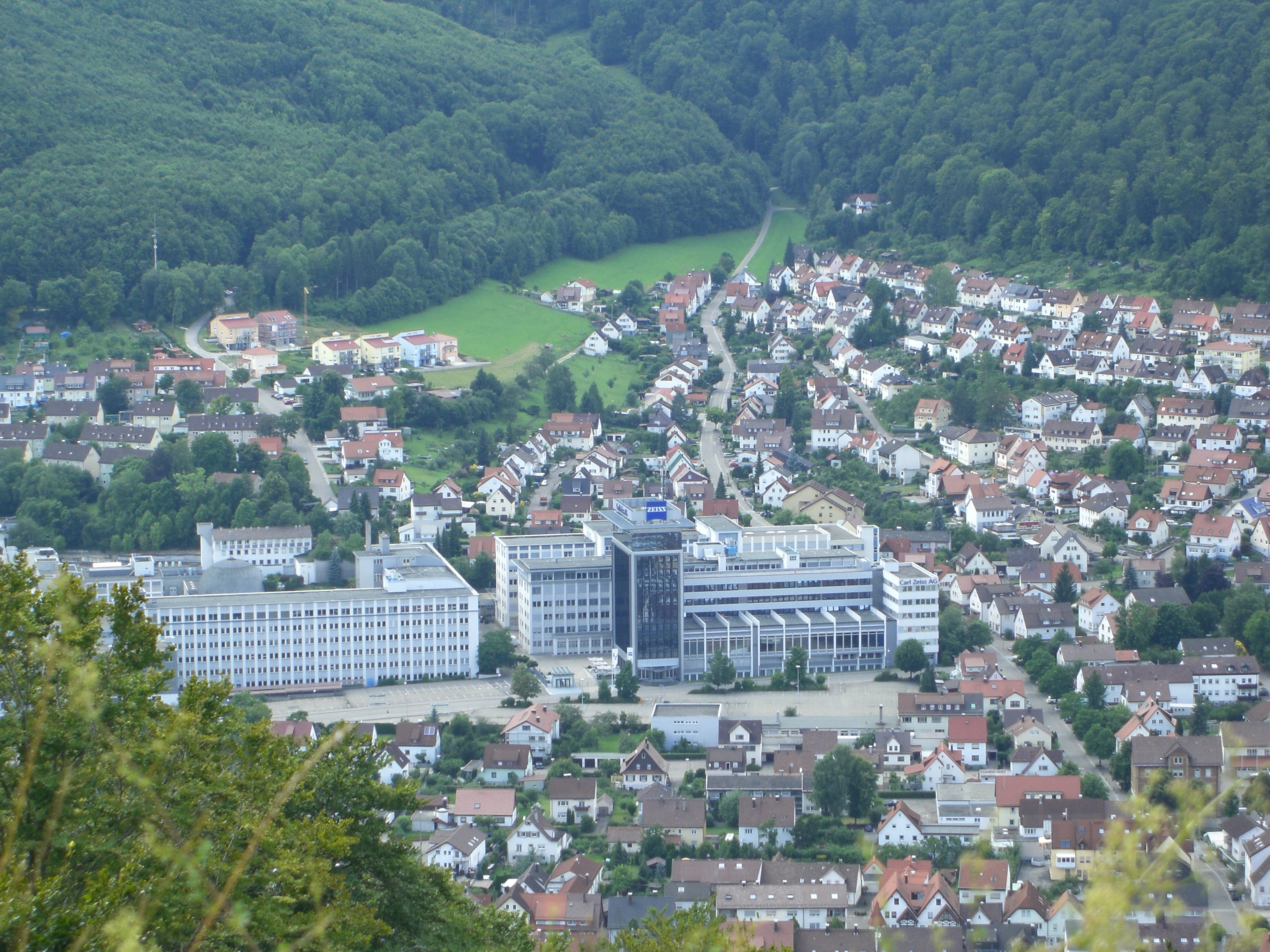 File Carl Zeiss Ag Oberkochen An Einem Sonntag Panoramio Jpg Wikimedia Commons