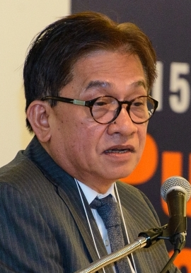 <span class="mw-page-title-main">Dante Canlas</span> Filipino economist