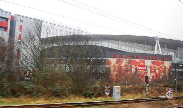 File:Emirates Stadium - geograph.org.uk - 2387331.jpg