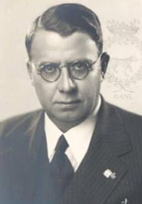 <span class="mw-page-title-main">Giacomo Acerbo</span> Italian economist and politician (1888–1969)