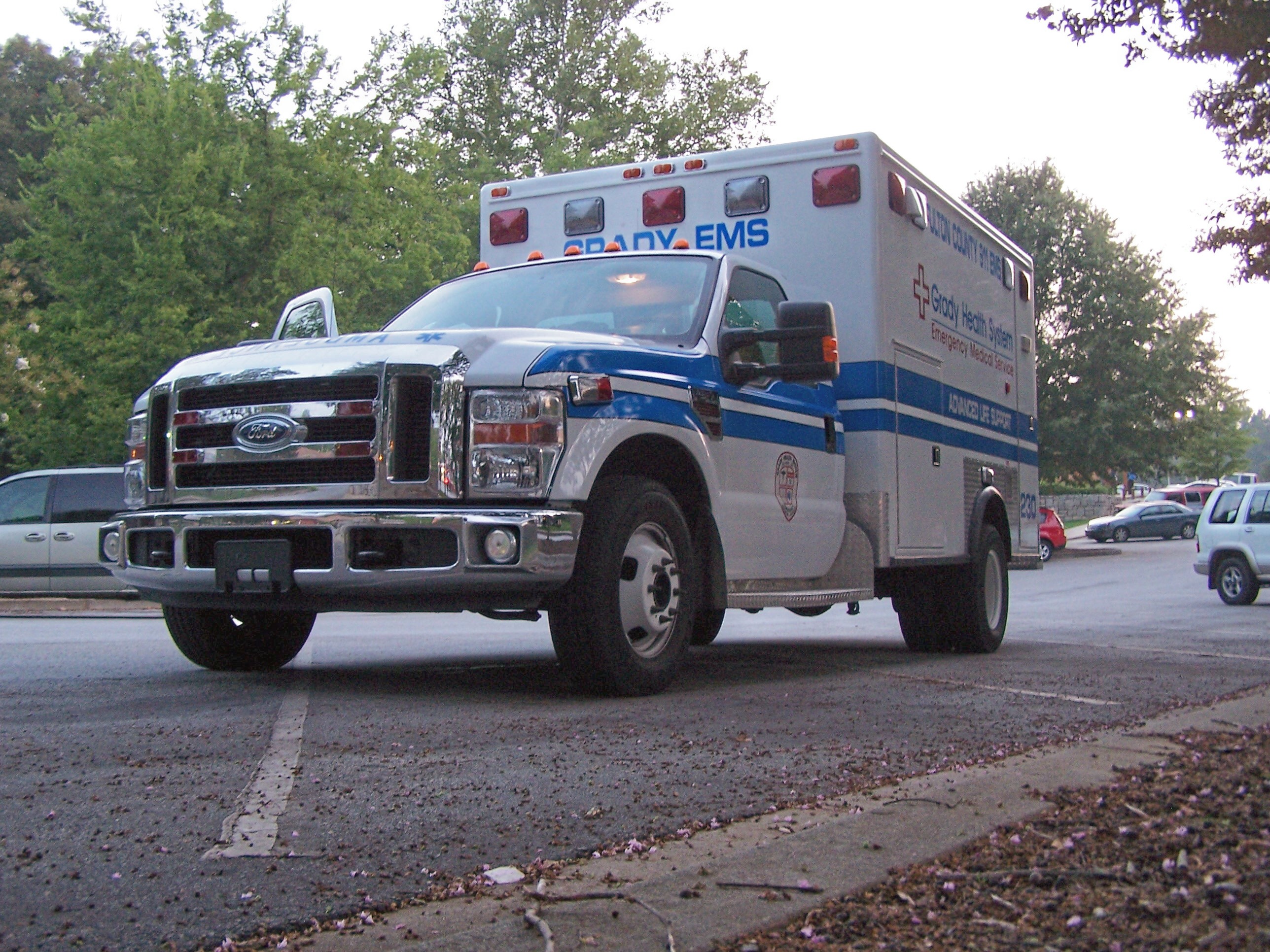Grady_EMS_ambulance.jpg