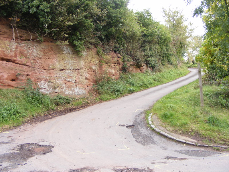 File:Hopstone Cliff - geograph.org.uk - 3177076.jpg