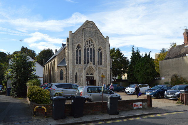 File:Huntingdon Methodist Church - geograph.org.uk - 5256469.jpg