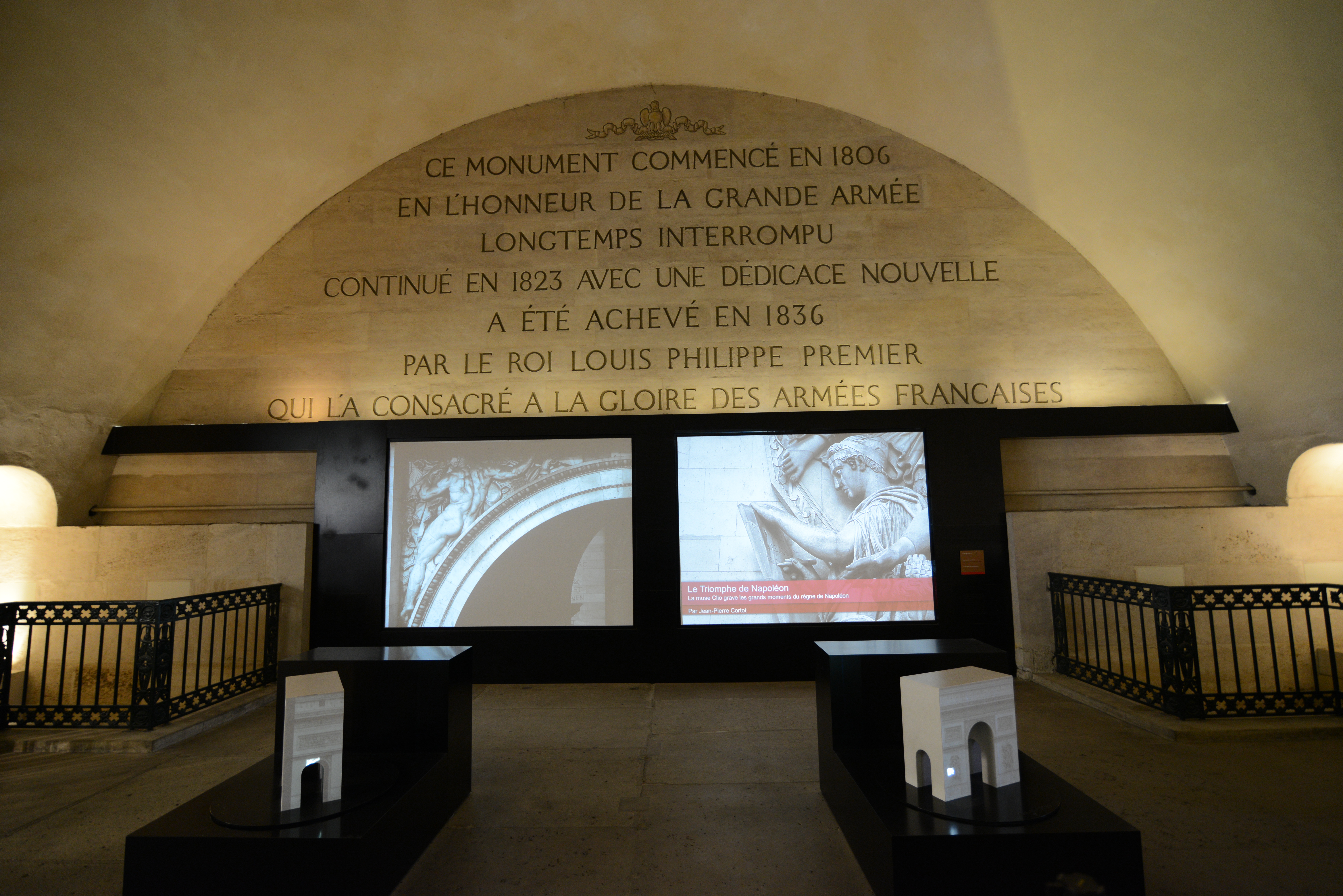 File Interior of the Arc de Triomphe 21831396113 .jpg Wikimedia