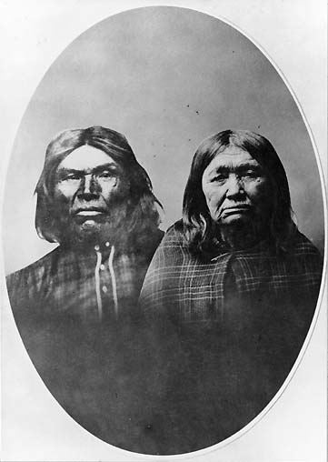 File:Klallam chief, Chits-a-man-han & his wife.jpg