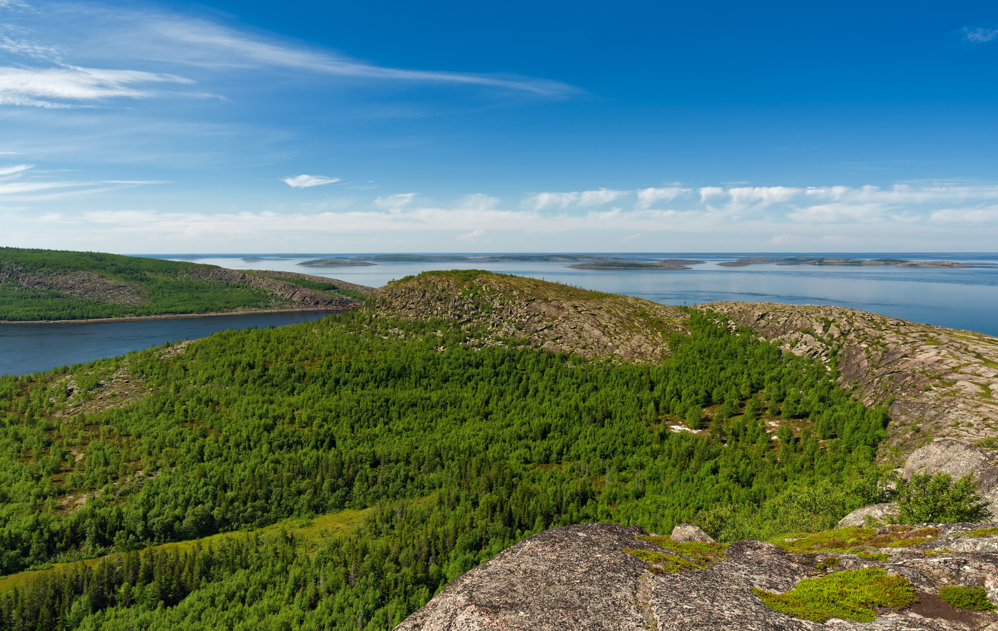 Архипелаг творчества екатеринбург. Архипелаг кузова. Кузова Карелия. Алгор острова кузова фото. Архипелаг минган.