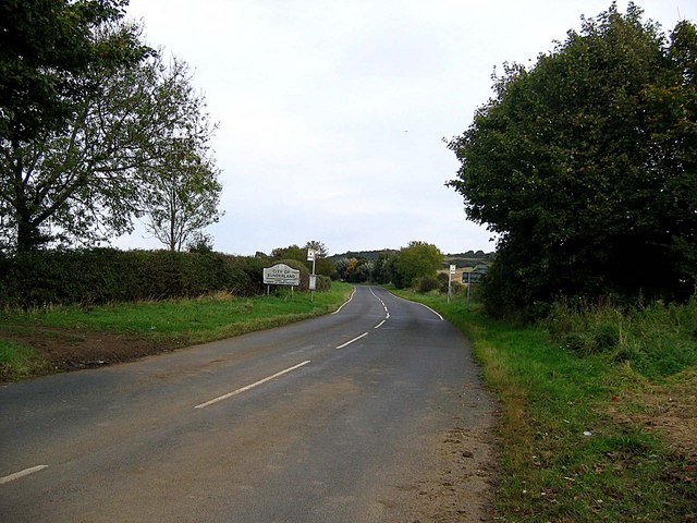 File:Moorsley Road - geograph.org.uk - 1004011.jpg