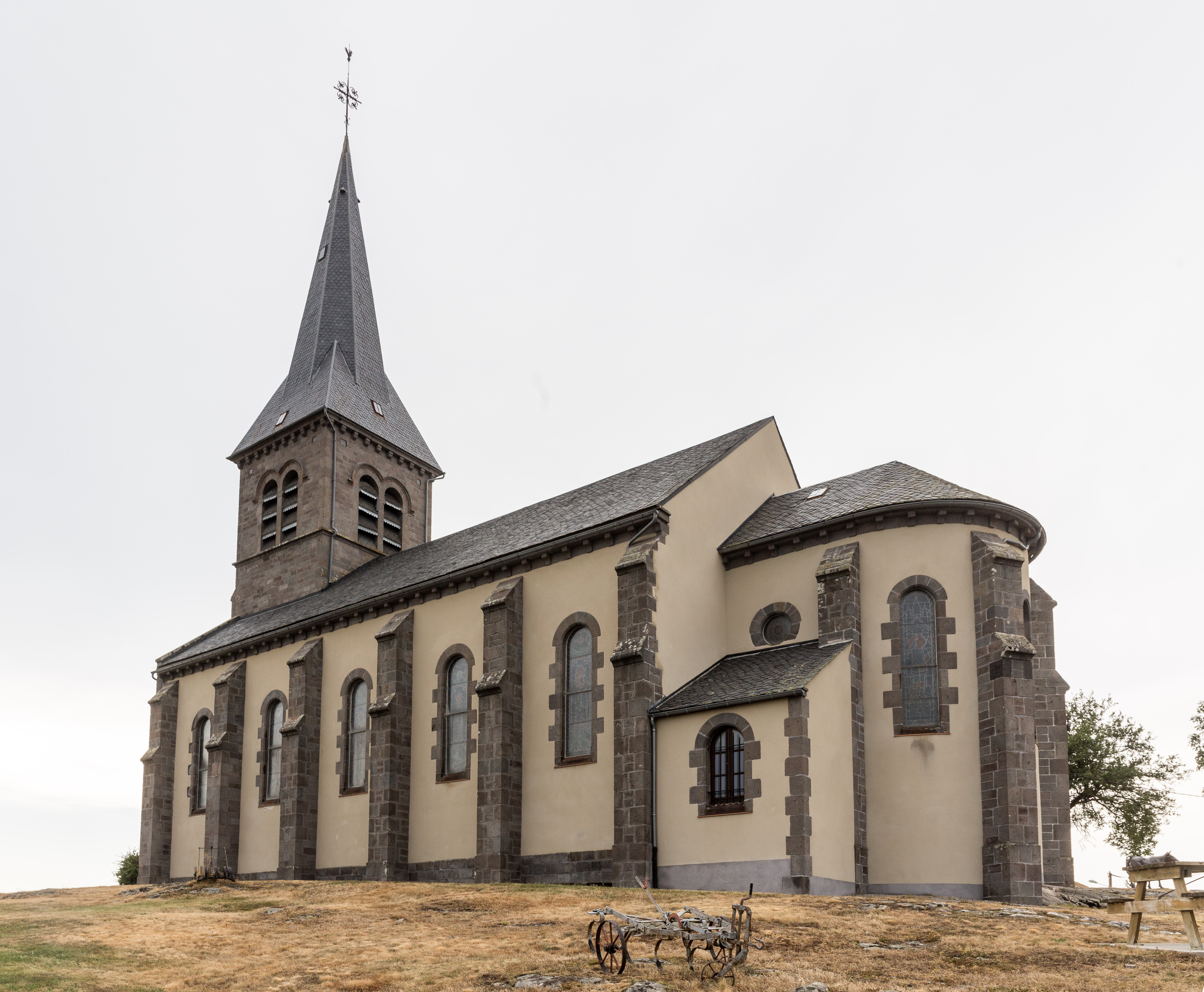 Eglise Saint-Sébastien  France Auvergne-Rhône-Alpes Puy-de-Dôme Saint-Genès-Champespe 63850