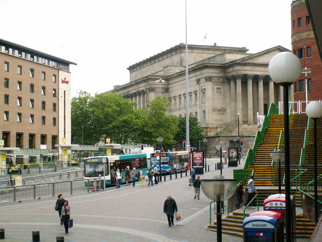 File:St George's Hall - geograph.org.uk - 497390.jpg