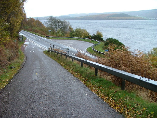 File:The Abriachan Road Turning Point - geograph.org.uk - 276882.jpg