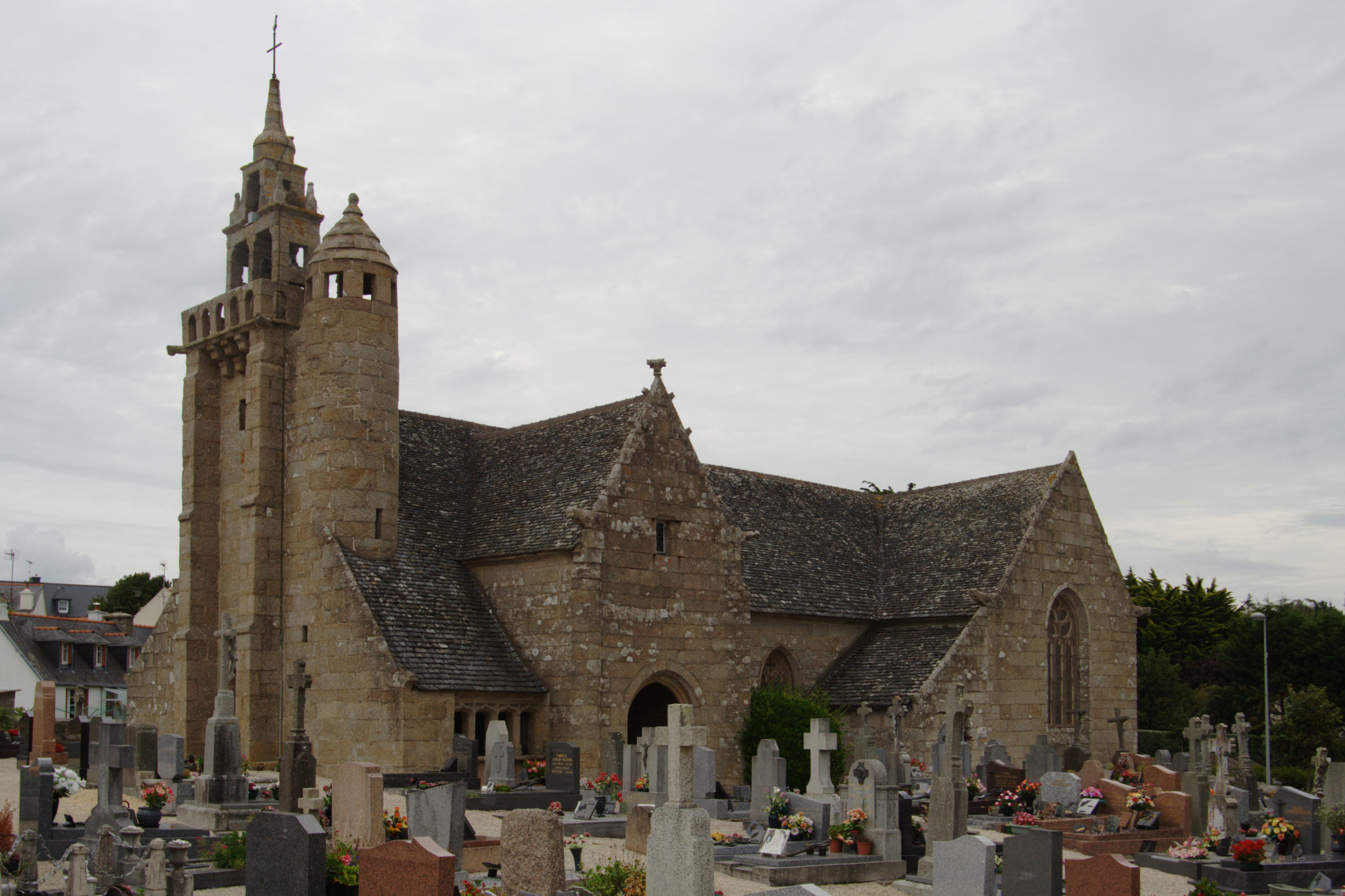 Eglise Saint-Quémeau et enclos paroissial de Trédrez-Locquémeau  France Bretagne Côtes-d'Armor Trédrez-Locquémeau 22300