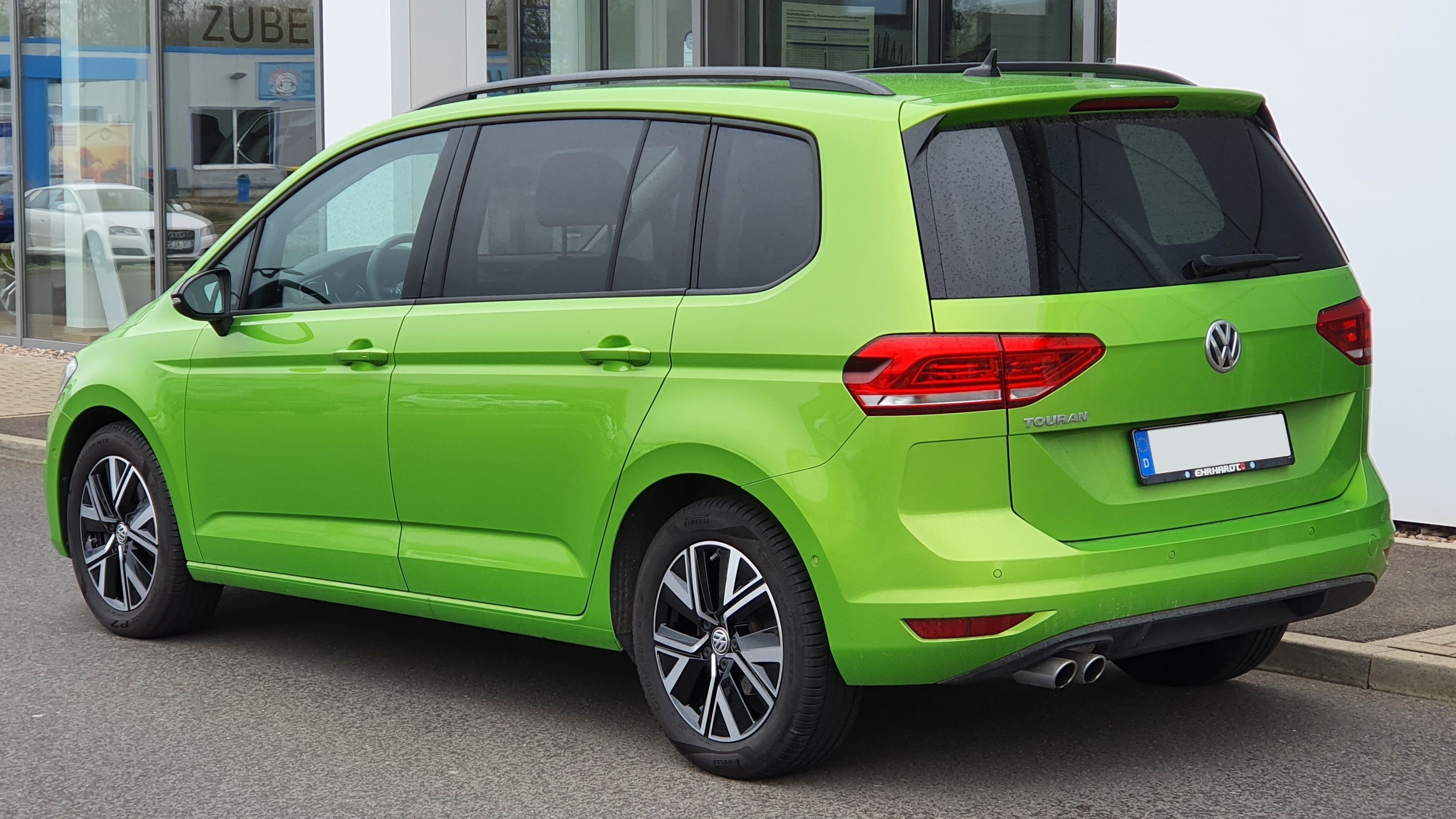 Volkswagen Touran Highline Edition bei