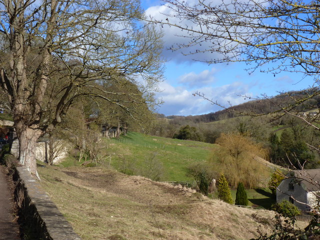 View of Slad Valley from Slad Road - geograph.org.uk - 2811721