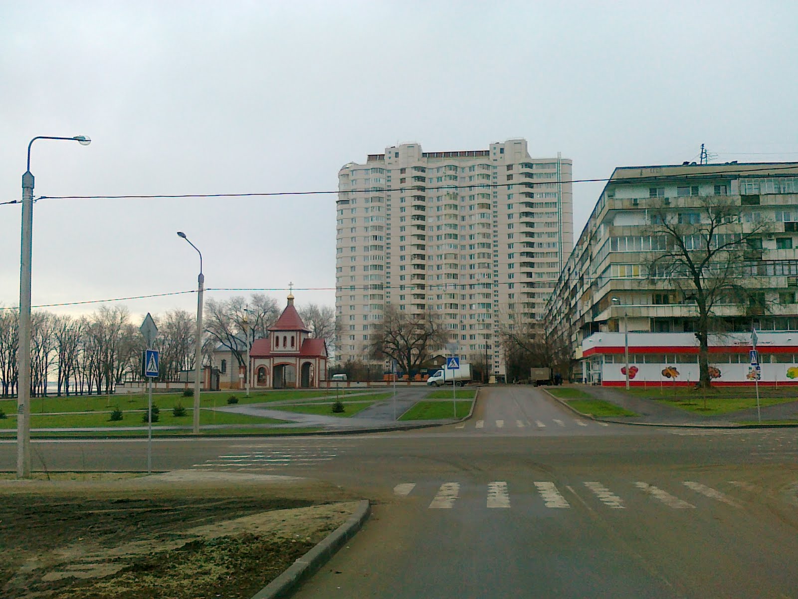 Гродненская улица 4к2. Живописные улицы Волгограда.