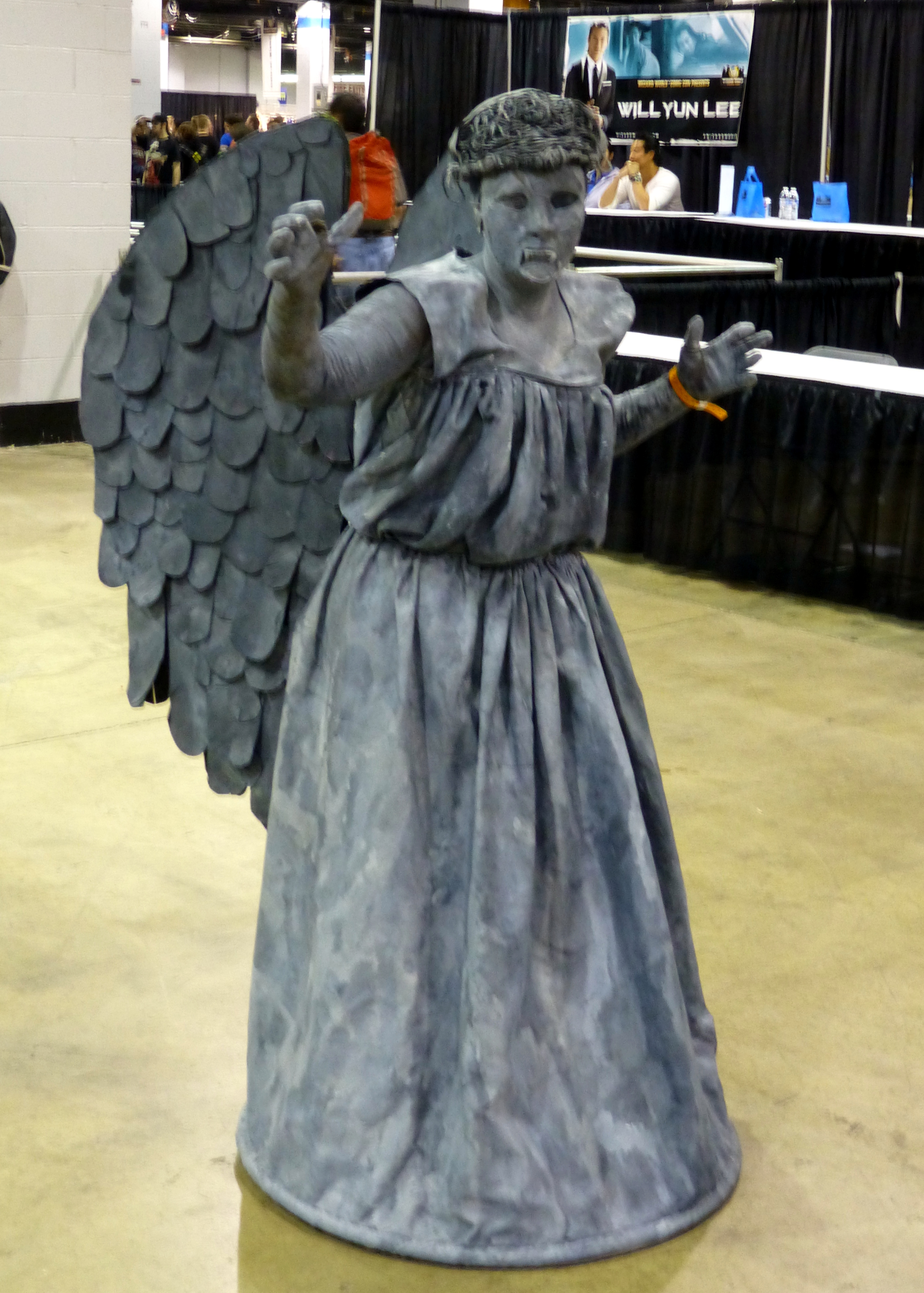 doctor who weeping angel cosplay
