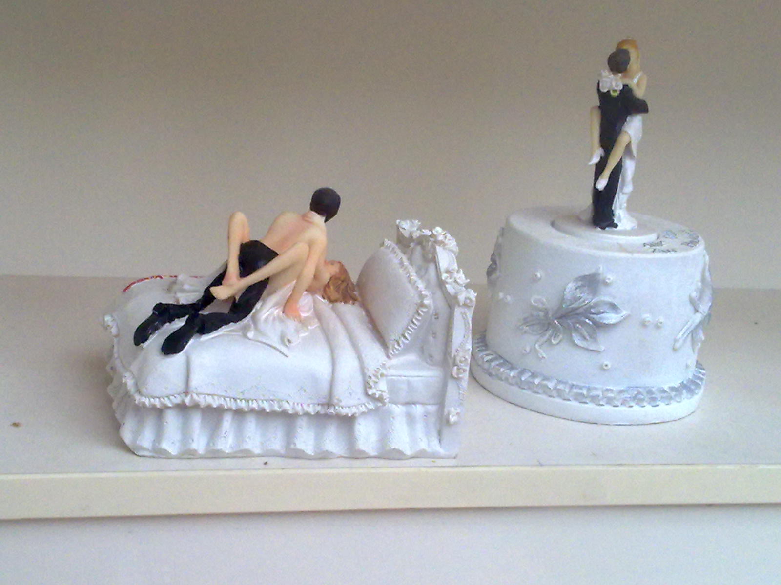 wedding cake toppers