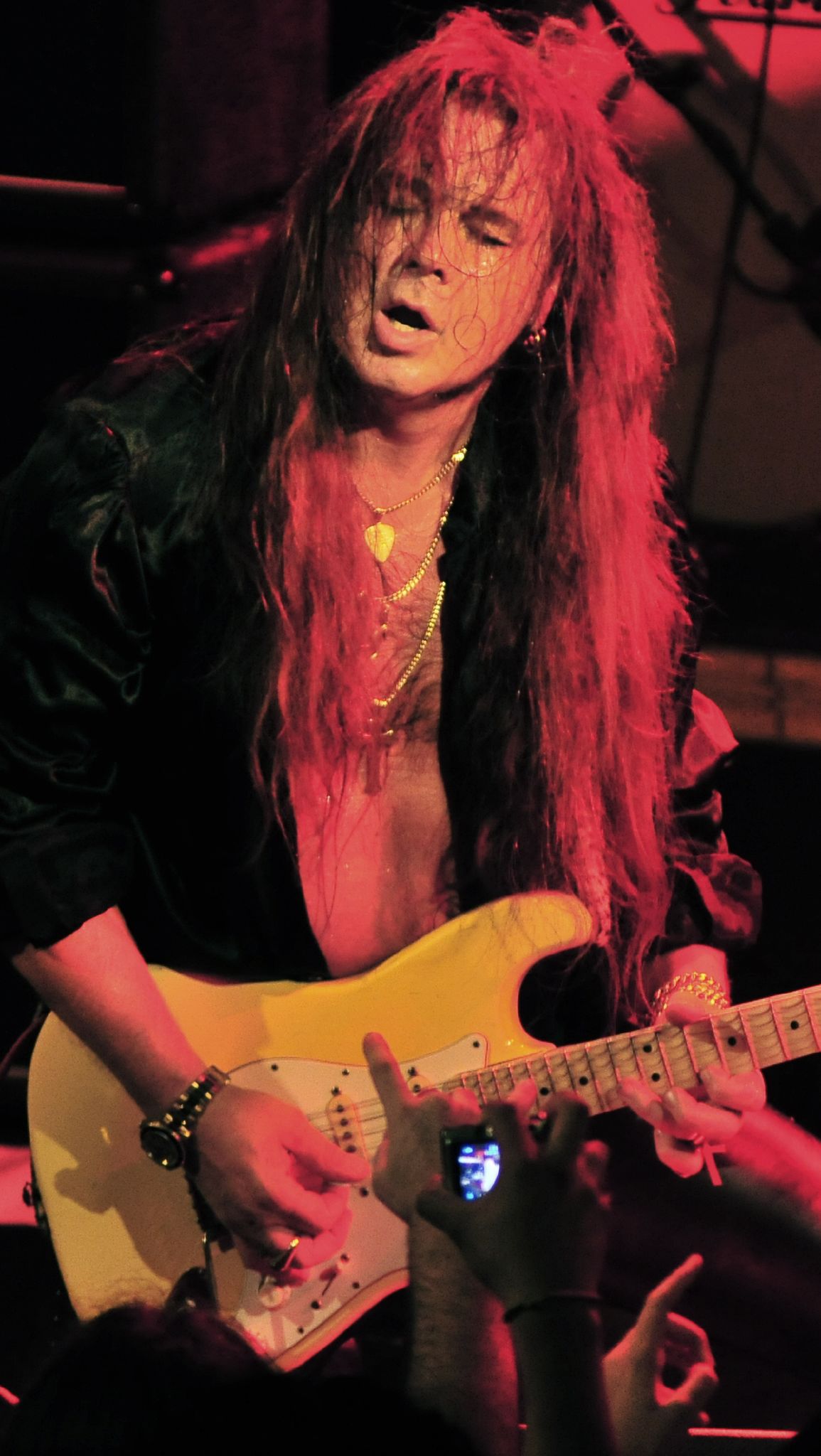 リンク : イングウェイ・マルムスティーン(Yngwie Malmsteen)の使用エフェクター