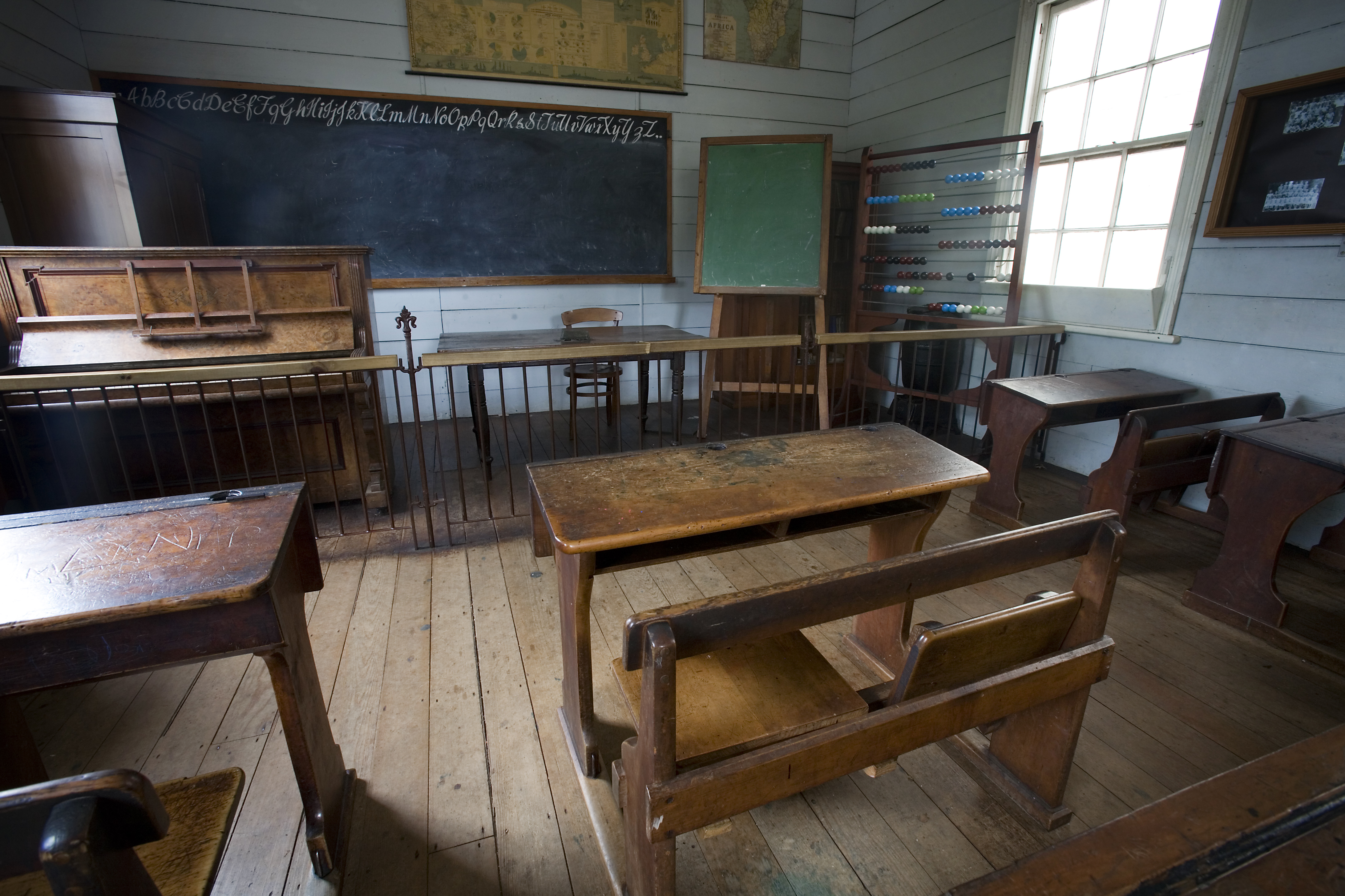 19th century classroom, Auckland - 0785.jpg