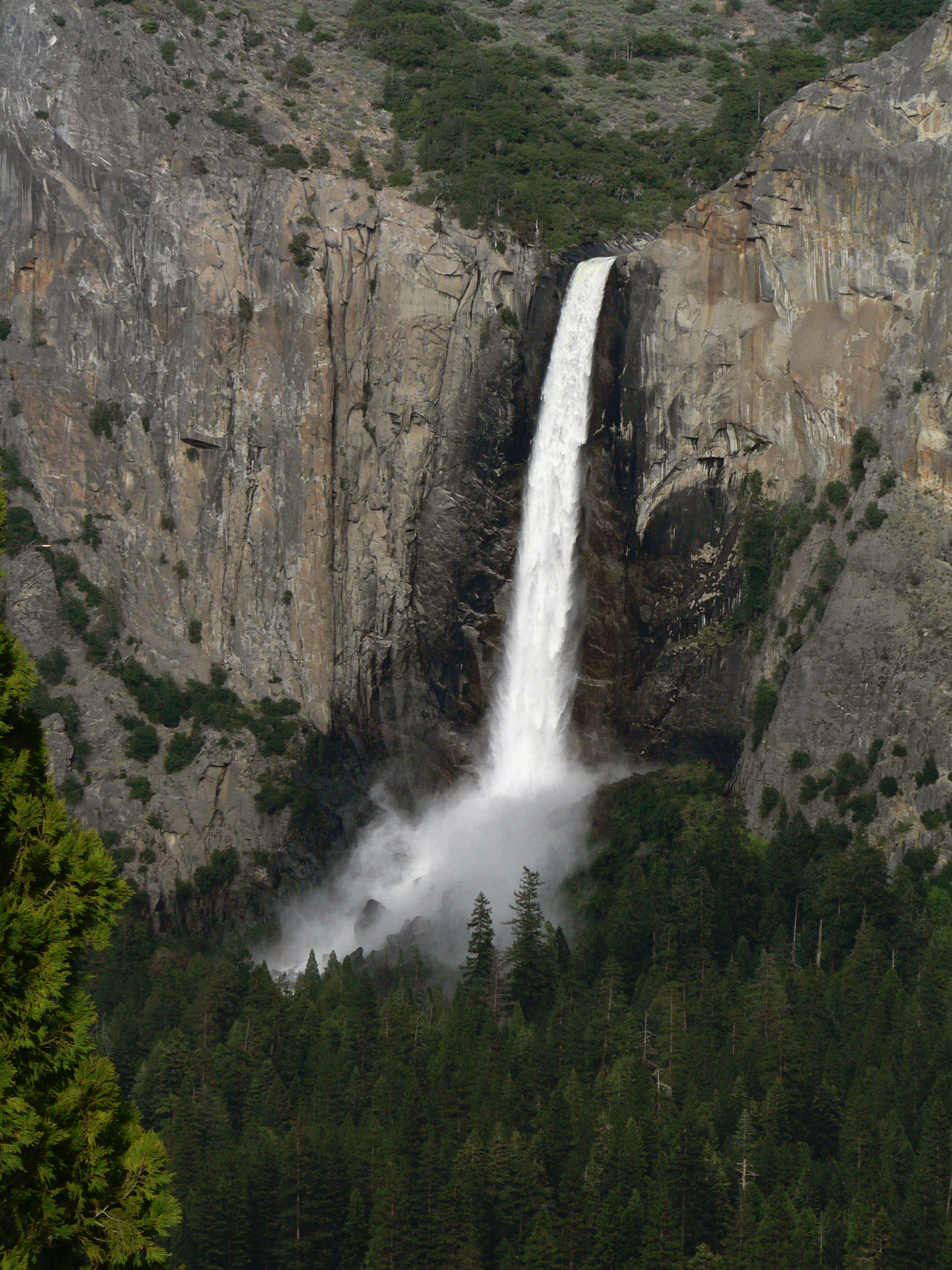 Chute du Voile de la Mariée (vallée de Yosemite) - Wikiwand