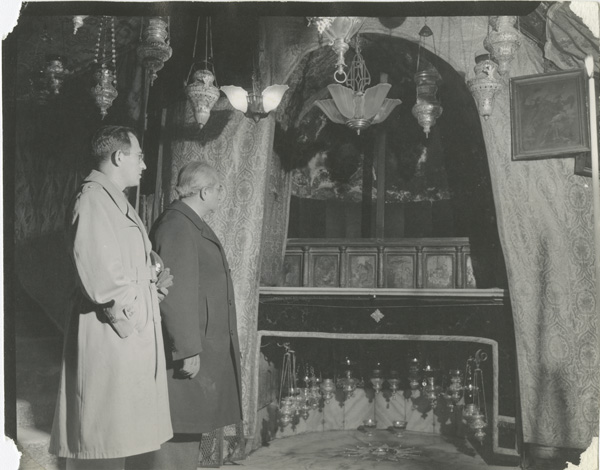 File:Chaplain Aryeh Lev and Doctor Barnett Brickner at the Church of the Nativity.jpg