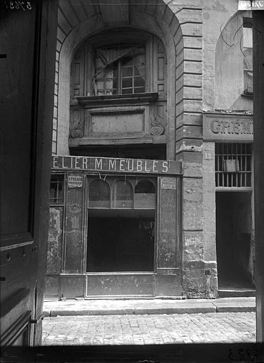 File:Collège des Grassins,Hôtel des Grassins - Portail - Paris 05 - Médiathèque de l'architecture et du patrimoine - APMH00037631.jpg